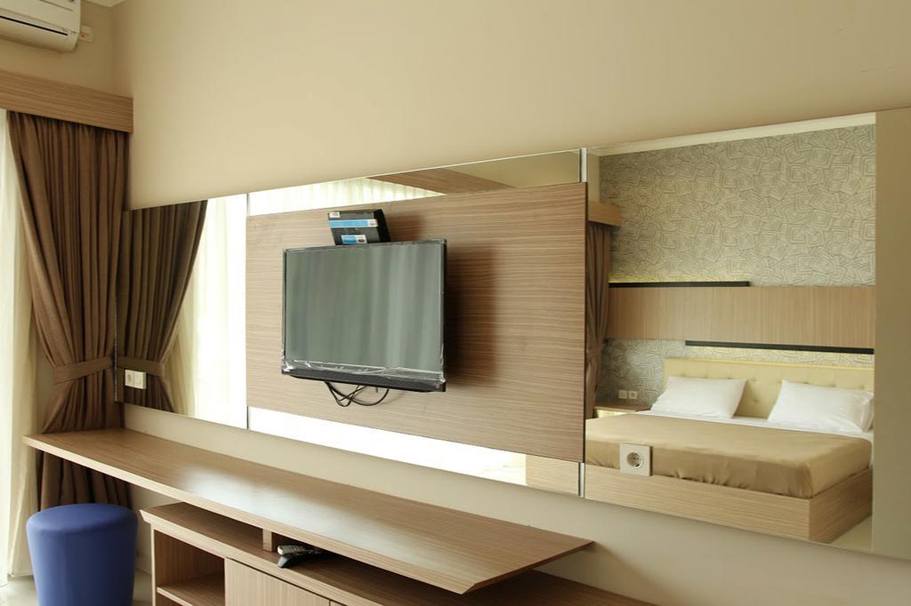 Daily Home Villa Dago Bandung Zimmer foto